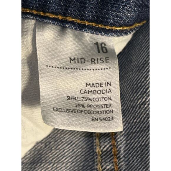 Old Navy The Flirt Capri Jeans Womens 16 Mid Rise Beach Summer - Picture 9 of 10